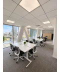 Open Space - 92800 - 10 postes - 4275€