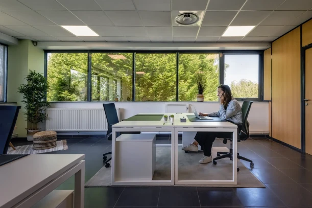 Bureau privé - 59280 - 3 postes - 870€