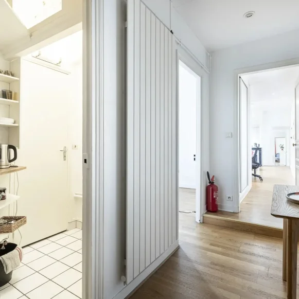 Bureau privé 13 m² 4 postes Location bureau Rue Louis le Grand Paris 75002 - photo 4