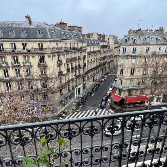 Bureau privé 33 m² 8 postes Location bureau Boulevard Malesherbes Paris 75008 - photo 6