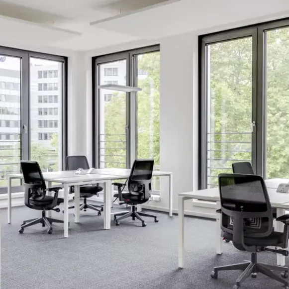 Bureau privé 7 m² 1 poste Location bureau Rue du Pilier Aubervilliers 93300 - photo 2