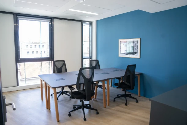 Bureau privé - 69006 - 4 postes - 1890€