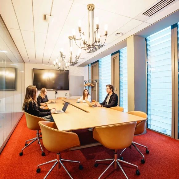 Bureau privé 12 m² 2 postes Location bureau Place Amédée Bonnet Lyon 69002 - photo 5