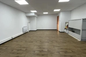 Bureau privé - 93500 - 5 postes - 1250€