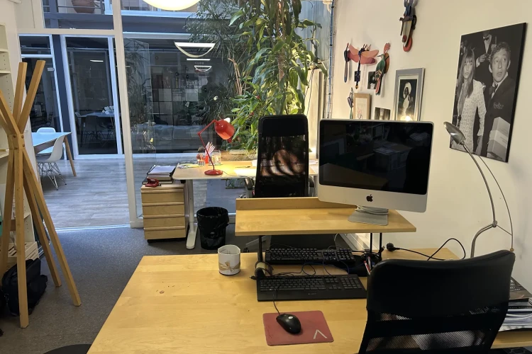 Bureau privé - 75017 - 4 postes - 1300€