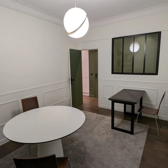 Bureau privé 26 m² 6 postes Coworking Rue Barye Paris 75017 - photo 3
