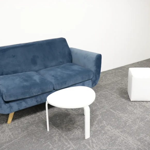 Bureau privé 33 m² 6 postes Coworking Rue Paul Bellamy Nantes 44000 - photo 3