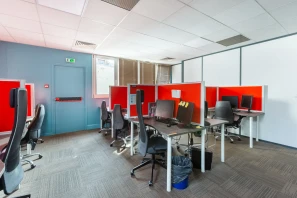 Espace indépendant - 93400 - 40 postes - 9000€