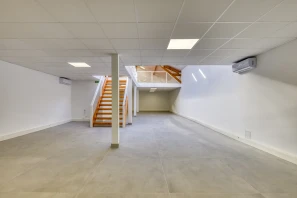 Espace indépendant - 92240 - 40 postes - 5500€