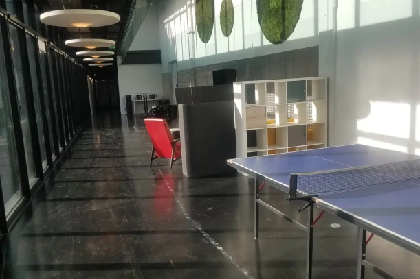 Open Space - 75019 - 1 poste - 190€