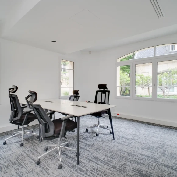 Espace indépendant 100 m² 14 postes Location bureau Rue Ballu Paris 75009 - photo 6