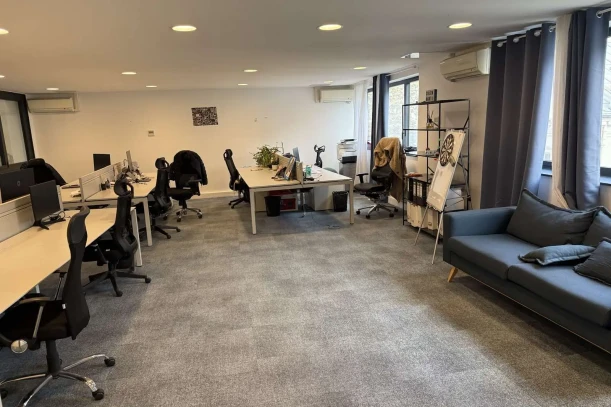 Bureau privé - 92300 - 12 postes - 4476€