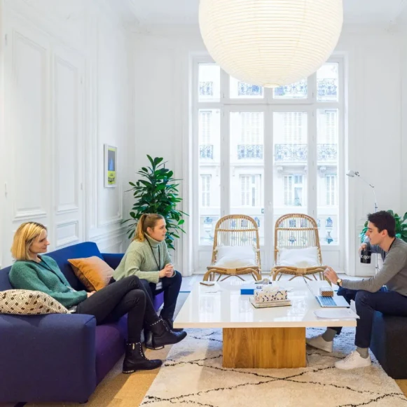 Bureau privé 250 m² 10 postes Coworking Rue La Fayette Paris 75009 - photo 1