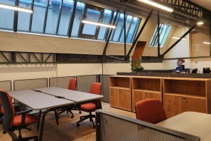 Bureau privé - 69600 - 10 postes - 2800€