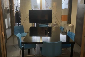 Open Space - 75002 - 1 poste - 300€