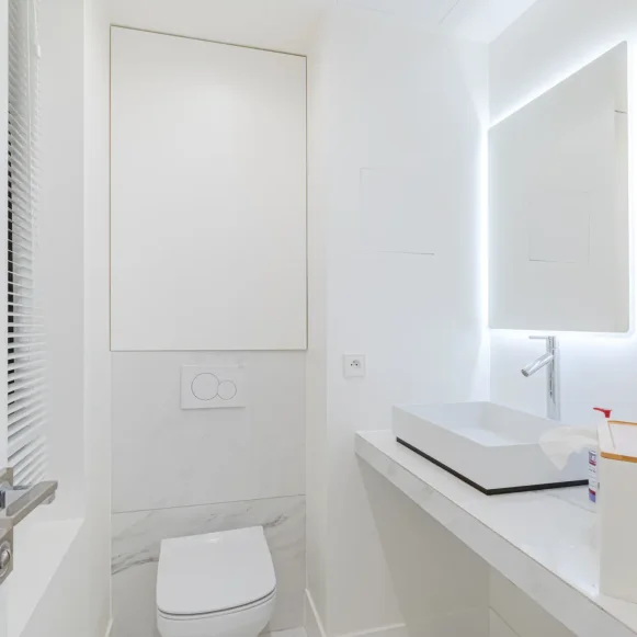 Espace indépendant 95 m² 16 postes Location bureau Rue d'Amsterdam Paris 75009 - photo 8