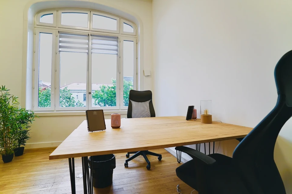 Bureaux and Co - Nouvelles Galeries