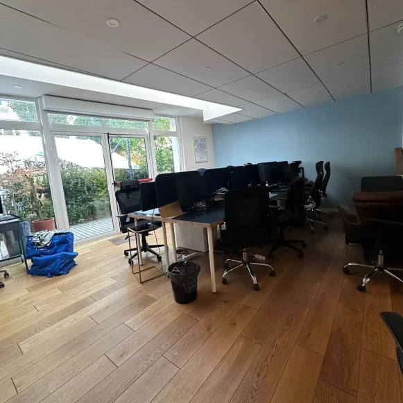 Espace indépendant 215 m² 40 postes Location bureau Avenue Raspail Gentilly 94250 - photo 6