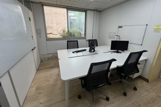 Bureau privé - 75015 - 5 postes - 990€