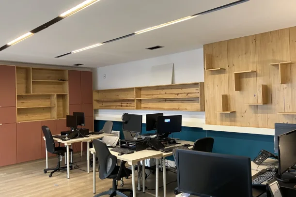 Bureau privé - 75009 - 12 postes - 4200€