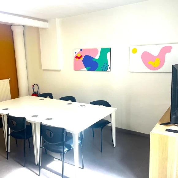 Bureau privé 18 m² 4 postes Coworking Rue de Cîteaux Paris 75012 - photo 7