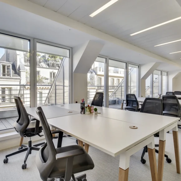Bureau privé 170 m² 47 postes Location bureau Rue Washington Paris 75008 - photo 6