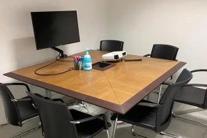 Espace indépendant - 93500 - 19 postes - 6000€