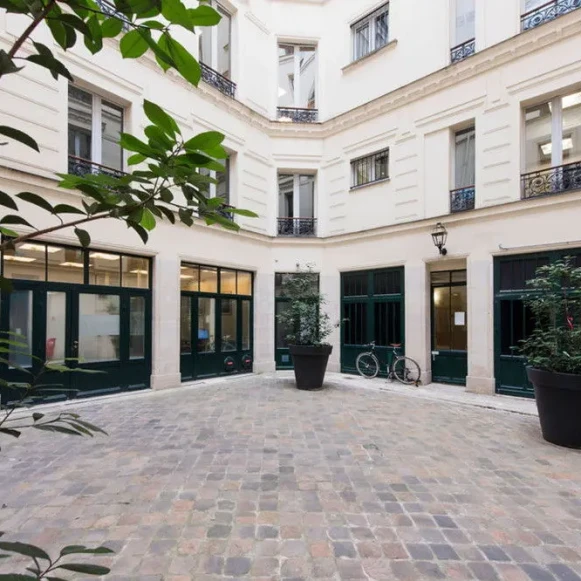 Bureau privé 54 m² 12 postes Coworking Rue Taitbout Paris 75009 - photo 1