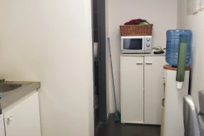 Bureau privé - 33270 - 1 poste - 250€