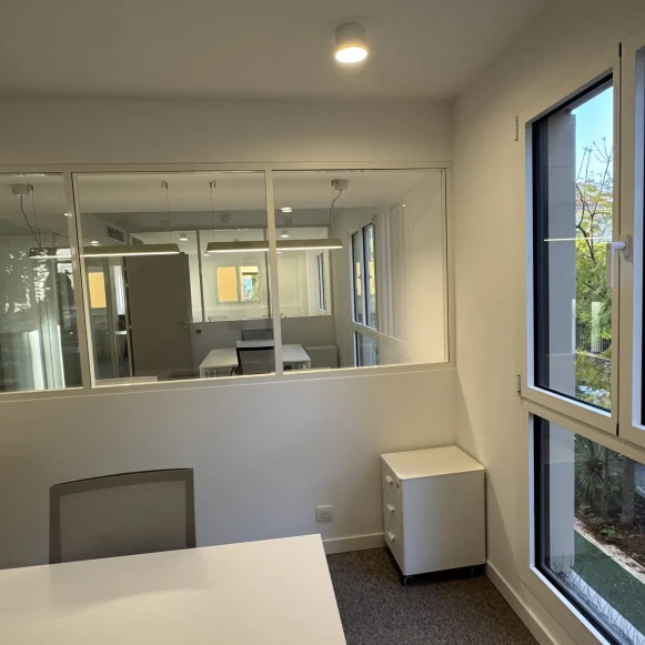 Bureau privé 15 m² 4 postes Location bureau Boulevard Carabacel Nice 06000 - photo 12