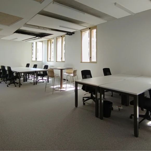 Bureau privé 46 m² 10 postes Location bureau Rue Philippe Jolly Bordeaux 33800 - photo 1