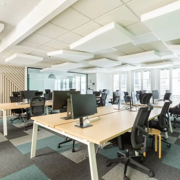 Espace indépendant 188 m² 32 postes Location bureau Rue des Messageries Paris 75010 - photo 1
