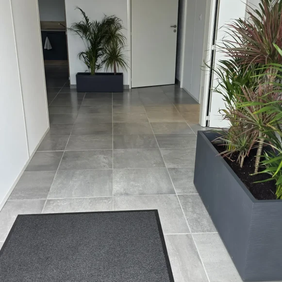 Open Space  1 poste Coworking Allée des Frères Montgolfier Chasseneuil-du-Poitou 86360 - photo 3