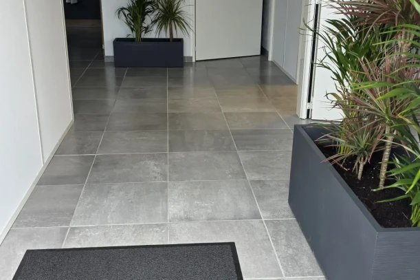 Open Space - 86360 - 1 poste - 200€