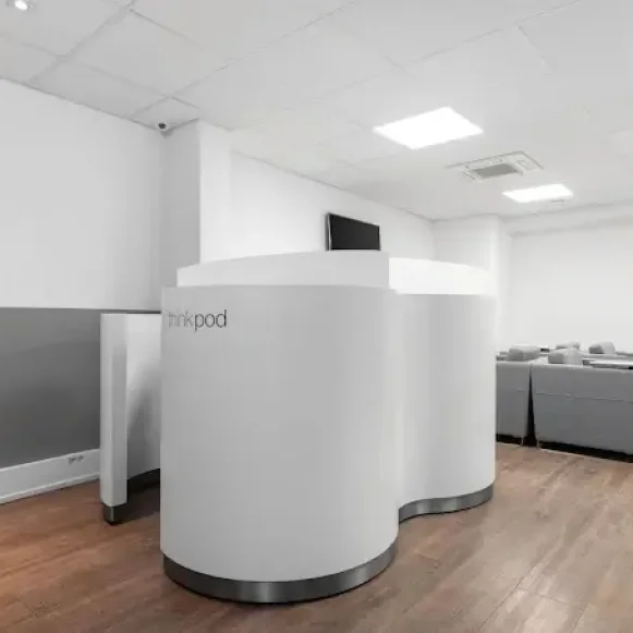 Bureau privé 18 m² 5 postes Coworking Rue Taylor Paris 75010 - photo 7