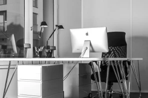 Bureau privé - 75004 - 2 postes - 1200€