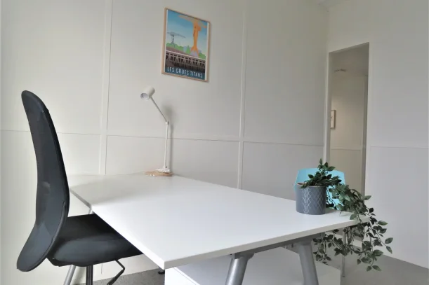 Bureau privé - 44200 - 2 postes - 750€