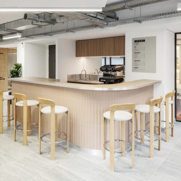 Espace indépendant 280 m² 37 postes Location bureau Rue des Peupliers Boulogne-Billancourt 92100 - photo 1