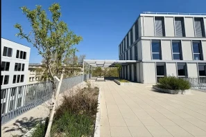 Bureau privé - 69008 - 2 postes - 517€