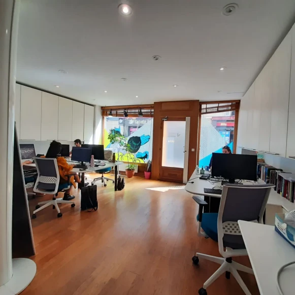 Open Space  4 postes Coworking Rue Raymond Losserand Paris 75014 - photo 6