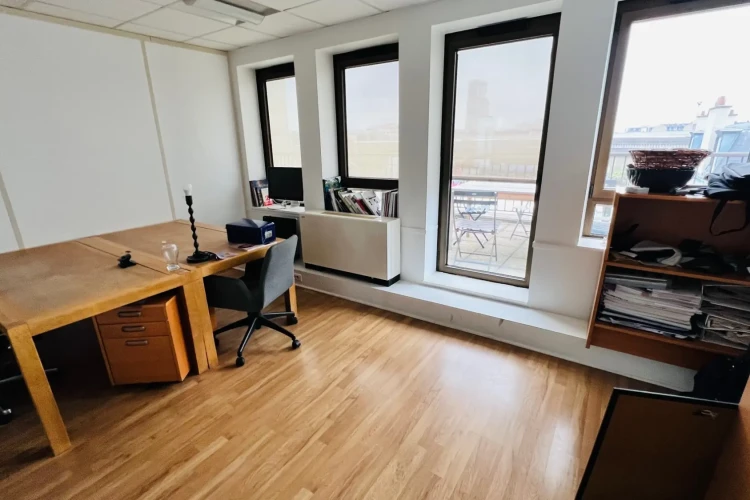 Bureau privé - 92110 - 5 postes - 1000€