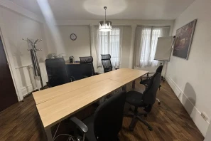 Bureau privé - 75011 - 5 postes - 350€