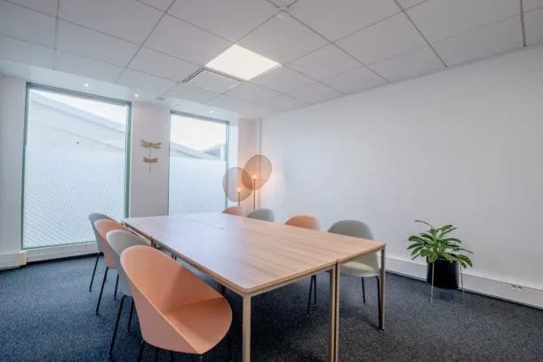 Bureau privé - 86000 - 4 postes - 1262€