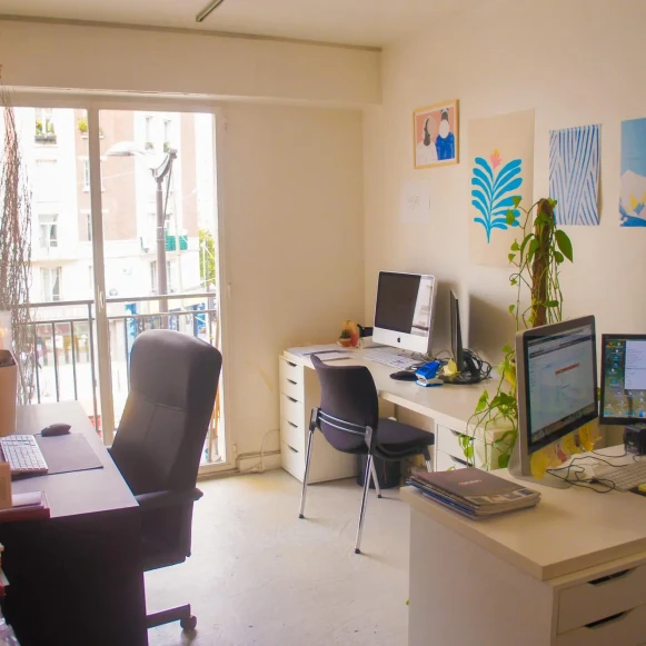 Bureau privé 10 m² 3 postes Location bureau Boulevard Berthier Paris 75017 - photo 2