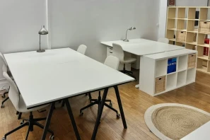 Bureau privé - 75018 - 12 postes - 2600€