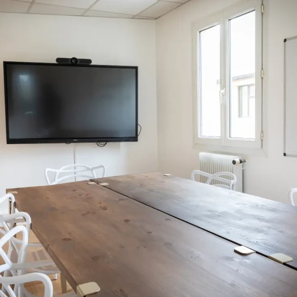 Bureau privé 9 m² 1 poste Coworking Rue Eugène Lair Viarmes 95270 - photo 7