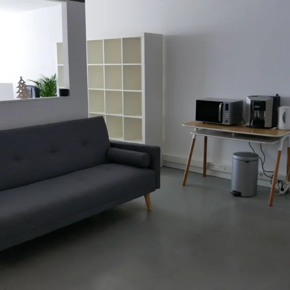 Open Space  6 postes Location bureau Avenue Robespierre La Garde 83130 - photo 4
