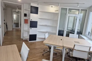 Open Space - 75017 - 7 postes - 500€