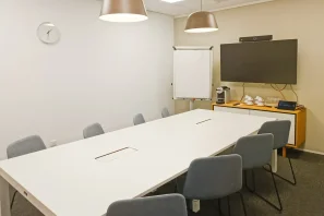 Open Space - 13100 - 1 poste - 225€