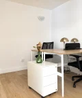 Bureau privé - 75010 - 2 postes - 900€
